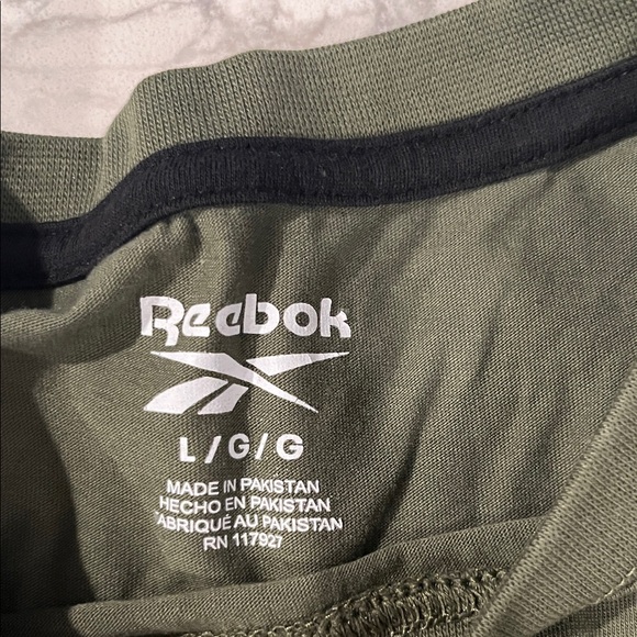 Reebok Khaki Crew Neck Tee - Picture 1 of 3